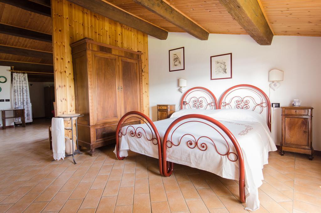 Agriturismo Ca'De'Gatti Faenza Exteriör bild